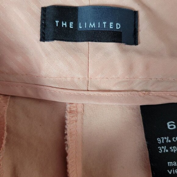 The Limited Sz 6 Low Rise Peach Shorts Stretch Khaki Fabric Lightweight Everyday - Picture 3 of 7